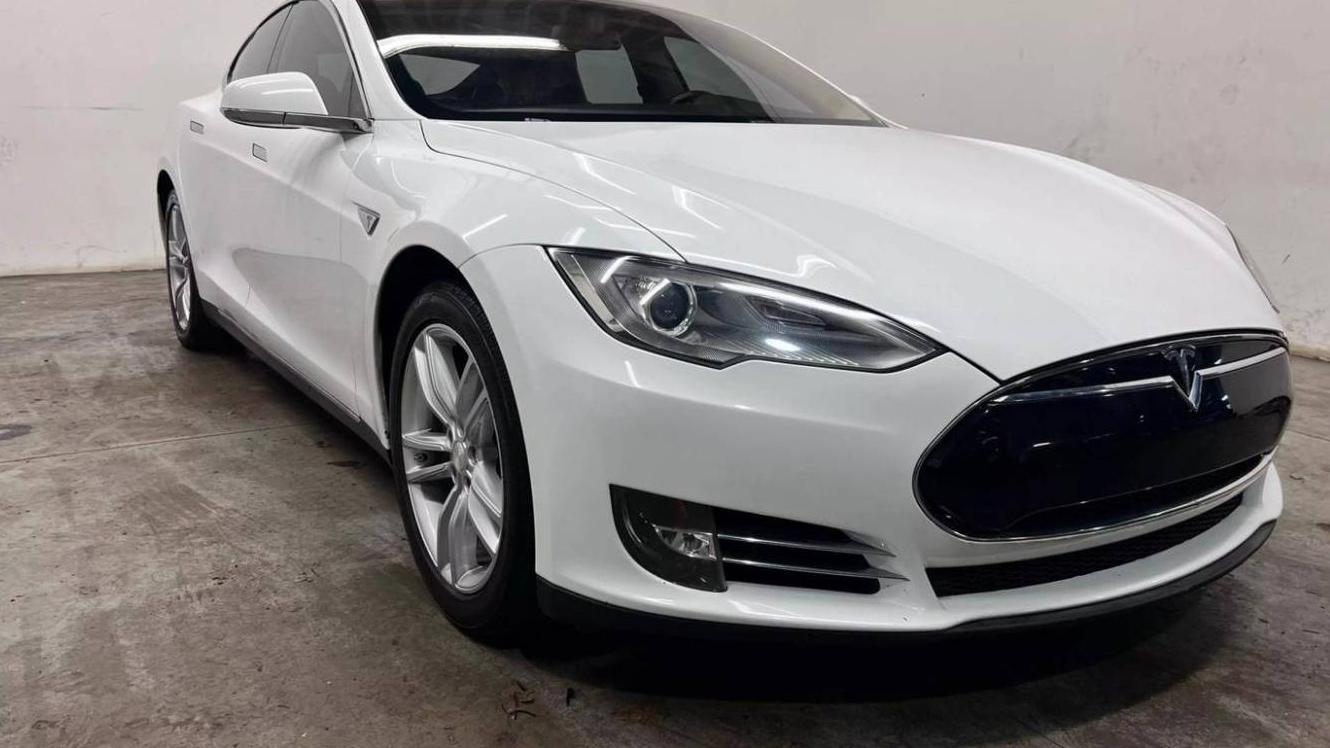 TESLA MODEL S 2013 5YJSA1CG3DFP21103 image